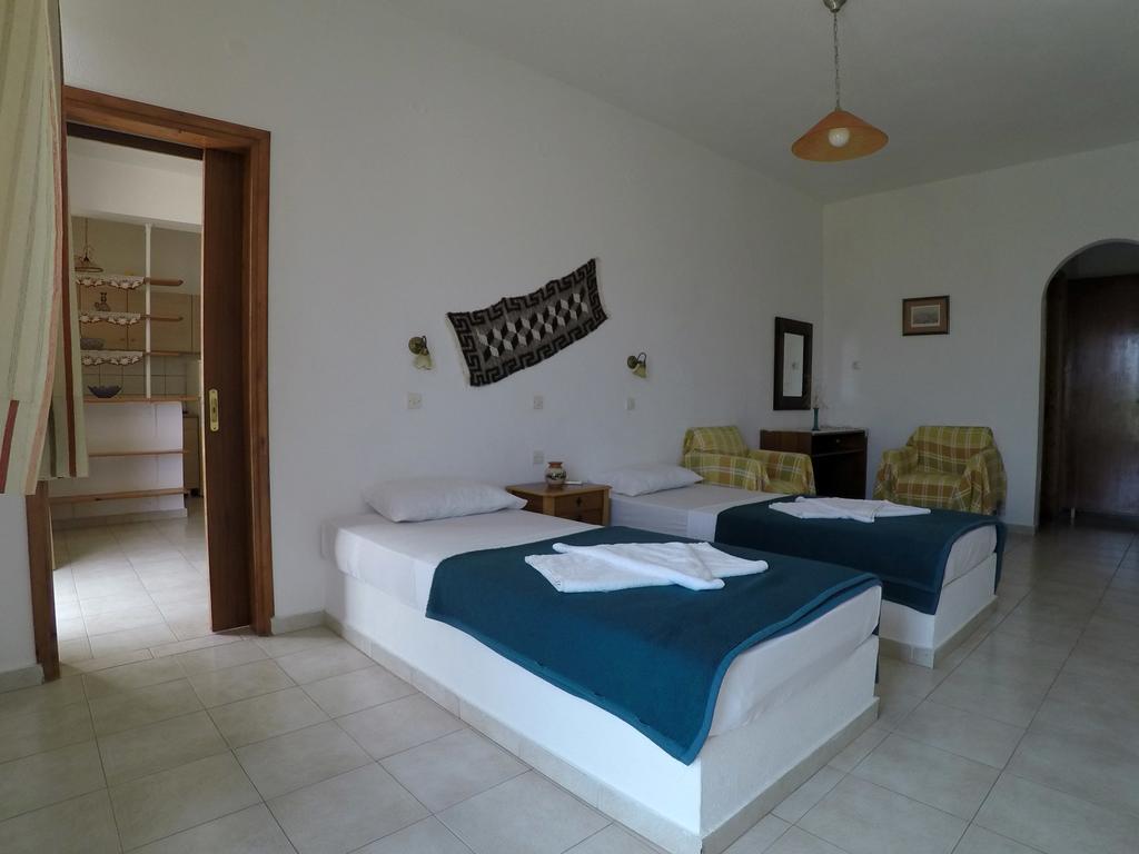 Milos Apartments Eloúnda Quarto foto