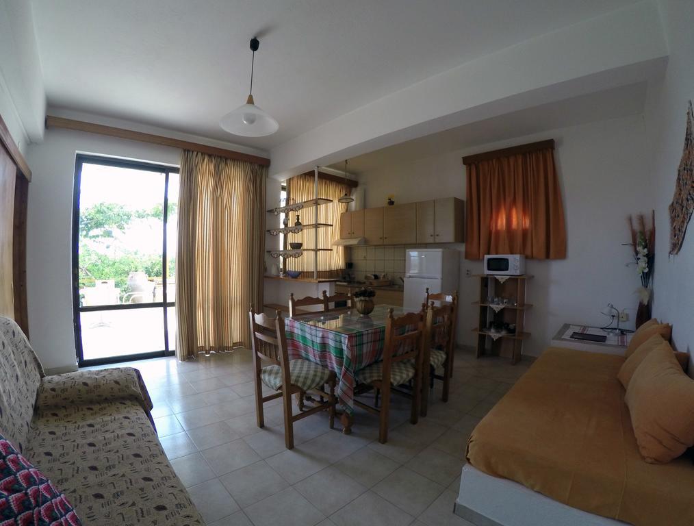 Milos Apartments Eloúnda Quarto foto