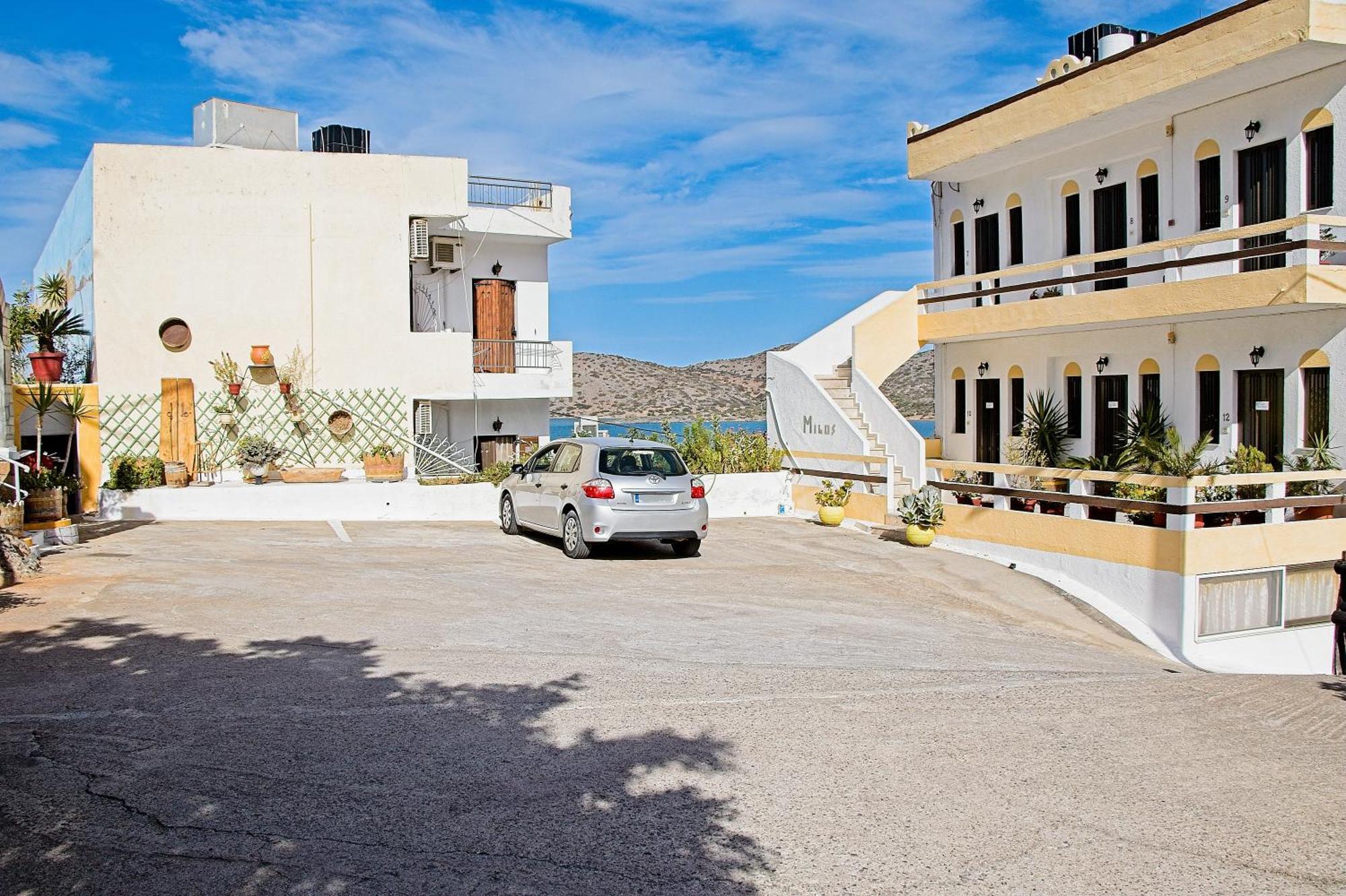 Milos Apartments Eloúnda Exterior foto